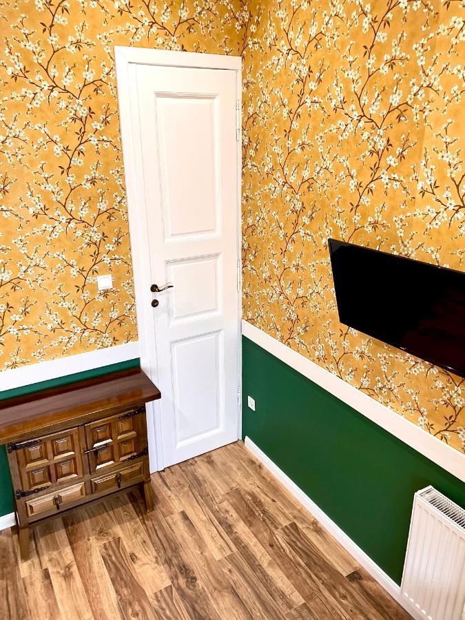 Thermal Apartmanok Raday 4 - Zendaya Hajdúszoboszló Εξωτερικό φωτογραφία